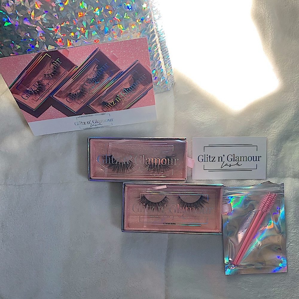2 SETS: NEW LASHES !💕